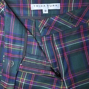 Like NEW! Trina Turk  Classic Tailored Pant  - Plaid